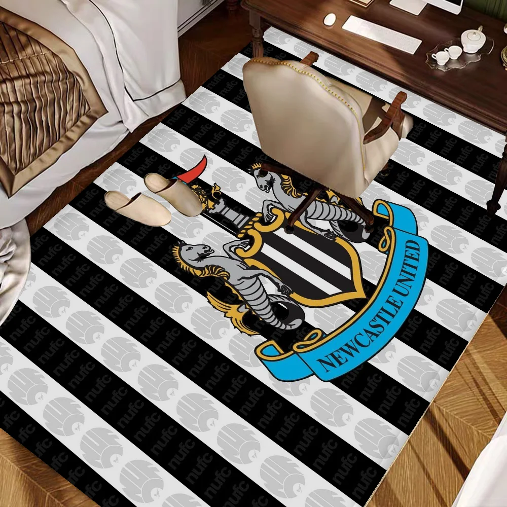 N-Newcastle U-United Football Club Floor Mat Non-Slip Laundry Room Mat Laundry Decor Balcony Child Living Room Bedside Mats