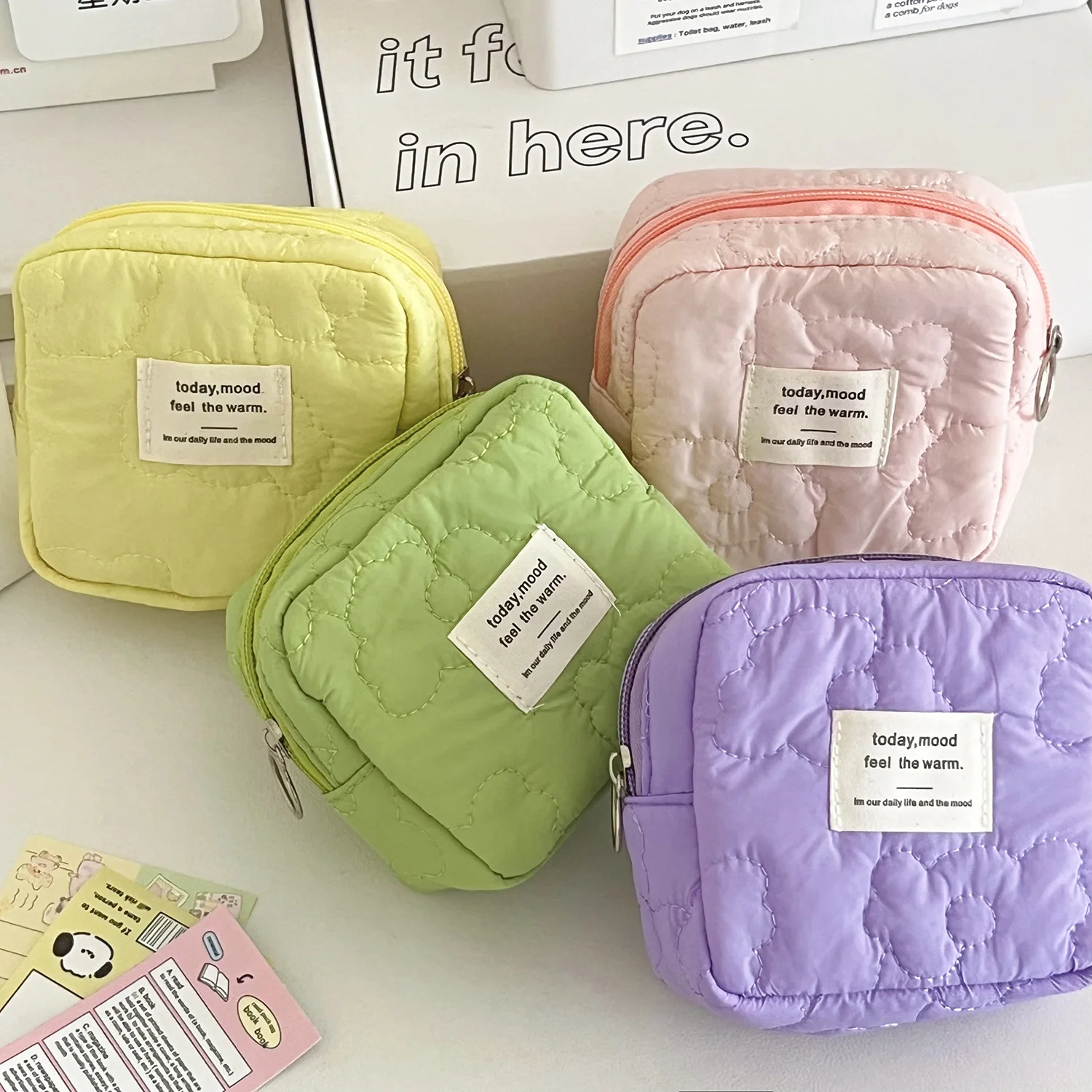 Portable Candy Colored Embroidered Flower Storage Bag Small Square Bag for Travel Outings Earphone Coin Purse Student