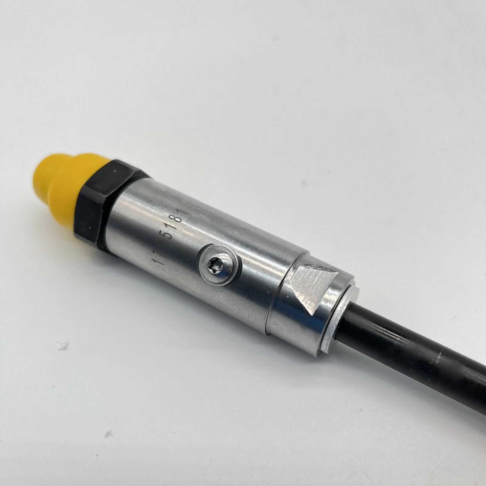 1pc High Quality Pencil Diesel Fuel Injector 1705181 0R-3591 7W7043 for CAT 3306B 3306 973 973C Engine