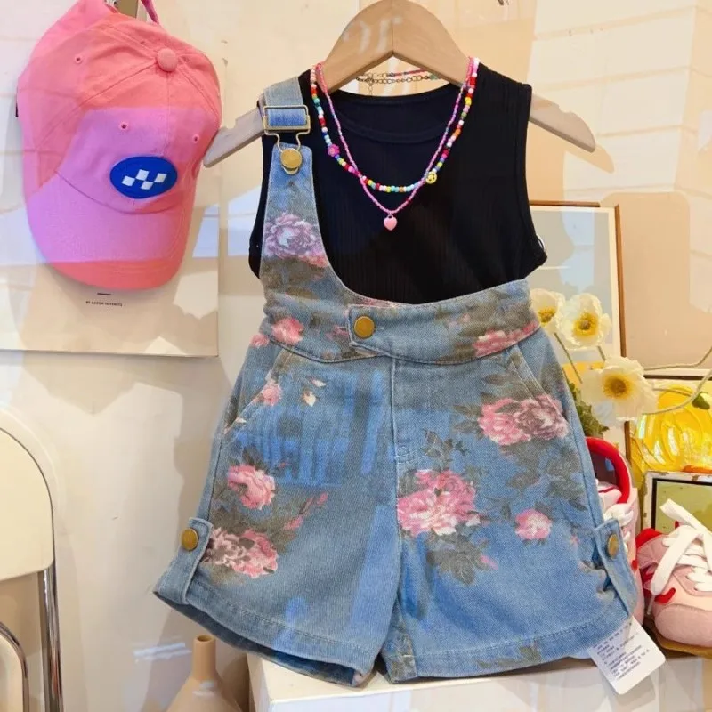

TOY-Girls' Summer Overalls Set2025Trendy and Stylish Printed Denim Two-Piece Set for Kids with One-Shoulder Strap and Shorts