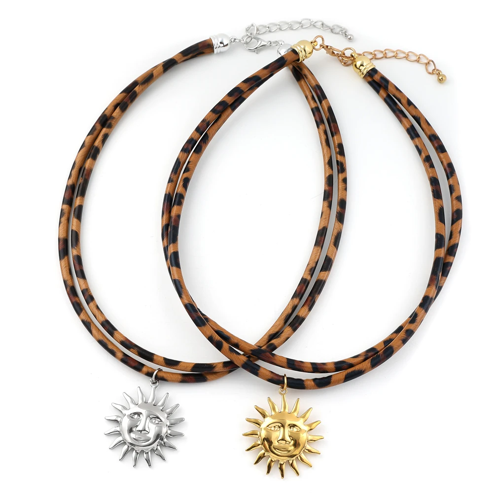 

Boho Vintage Leopard Print Pu Double-layer Choker Chain Necklace for Women Stainless Steel Sun Face Pendant Gold Plated Jewelry