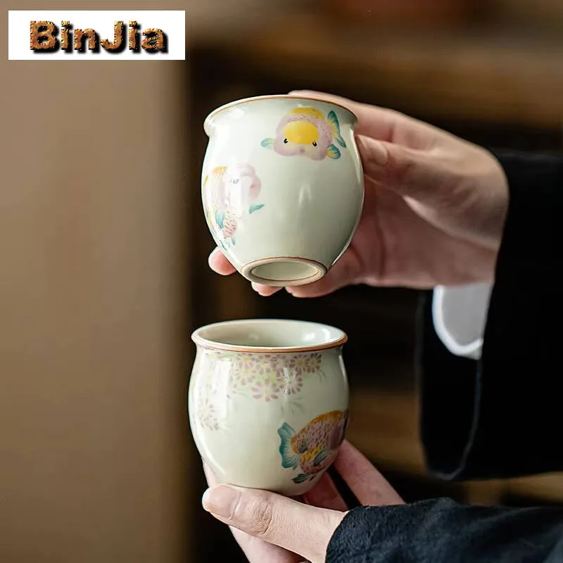 

2 шт./компл., керамическая чашка для чая с кремовой печью, китайская золотая рыбка, кои, рыба, мастер-дегустационная миска для яиц, кунг-фу, чайный набор, аксессуары, 90 мл