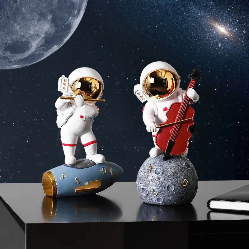 

Resin Material Astronaut Figurines Ornaments Spaceman Moon Sculpture Decorative Cosmonaut Stand Holder Gift Home Office Birthday