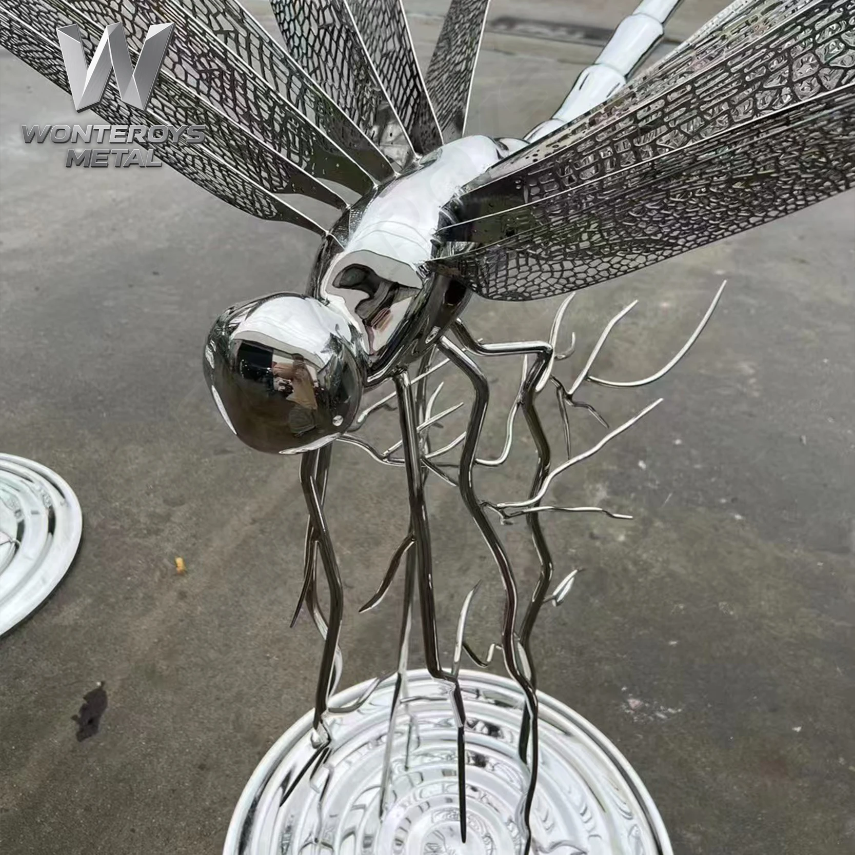 Outdoor Stainless Steel Sculpture Modern Handicraft Stainless Steel Decoration for Park Plaza Outdoor Design