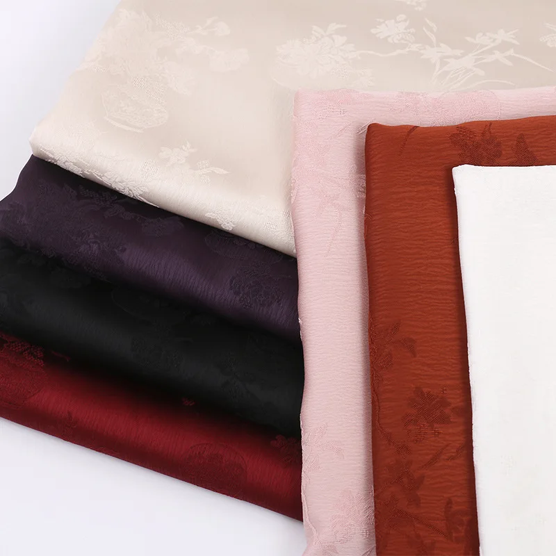 

Ваза Жаккардовая тяжелая ткань Швейные принадлежности Китайский стиль Весенне-летняя одежда Hanfu Cheongsam Кардиган Рубашка Оптовая продажа