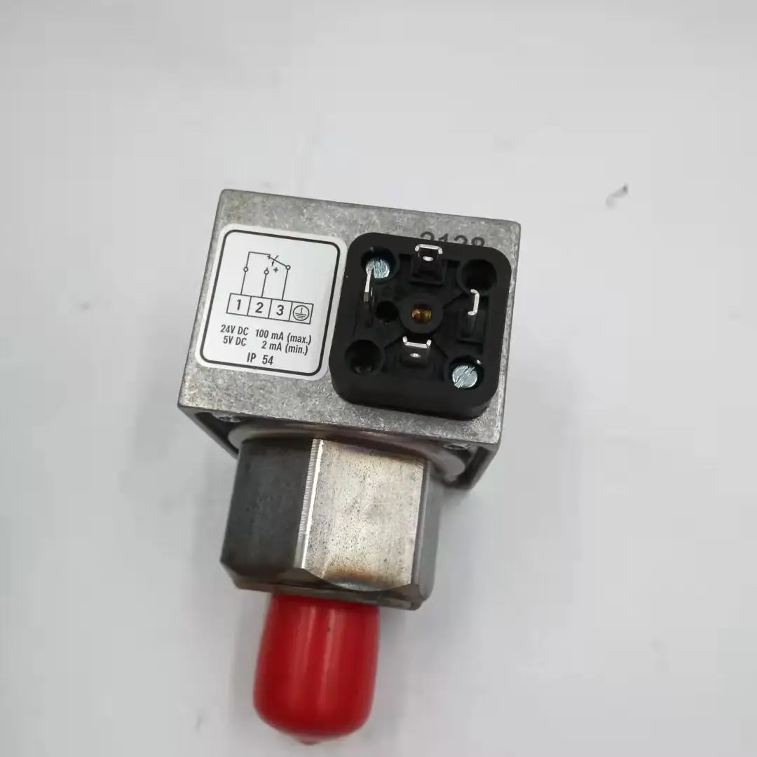 2025 FEMA pressure switch DNS10-201 under Honeywell