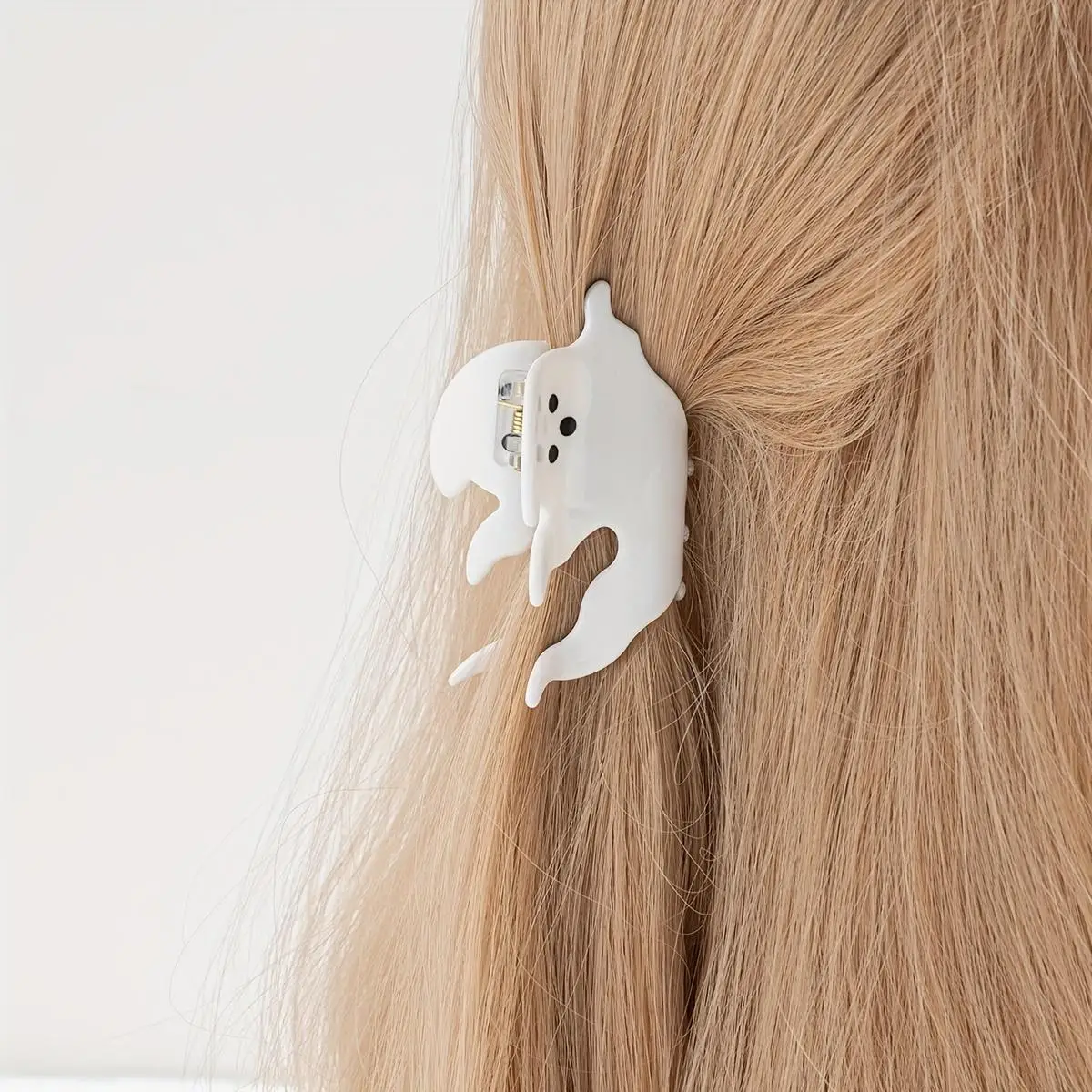 Las garras de pelo de fantasma blanco para mujer son adecuadas para trajes de Halloween. 1 ud.