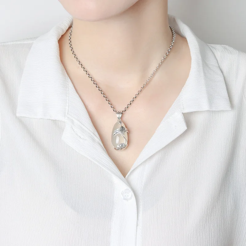 Original Designer's Natural Ice Jade Marrow White Necklace for Women 925 Silver Fashion Koi Lotus Flower Pendant Vintage Jewelry