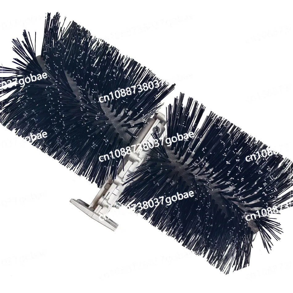 

Сохранивший форму головку уборочного аппарата для модификации газонокосилки