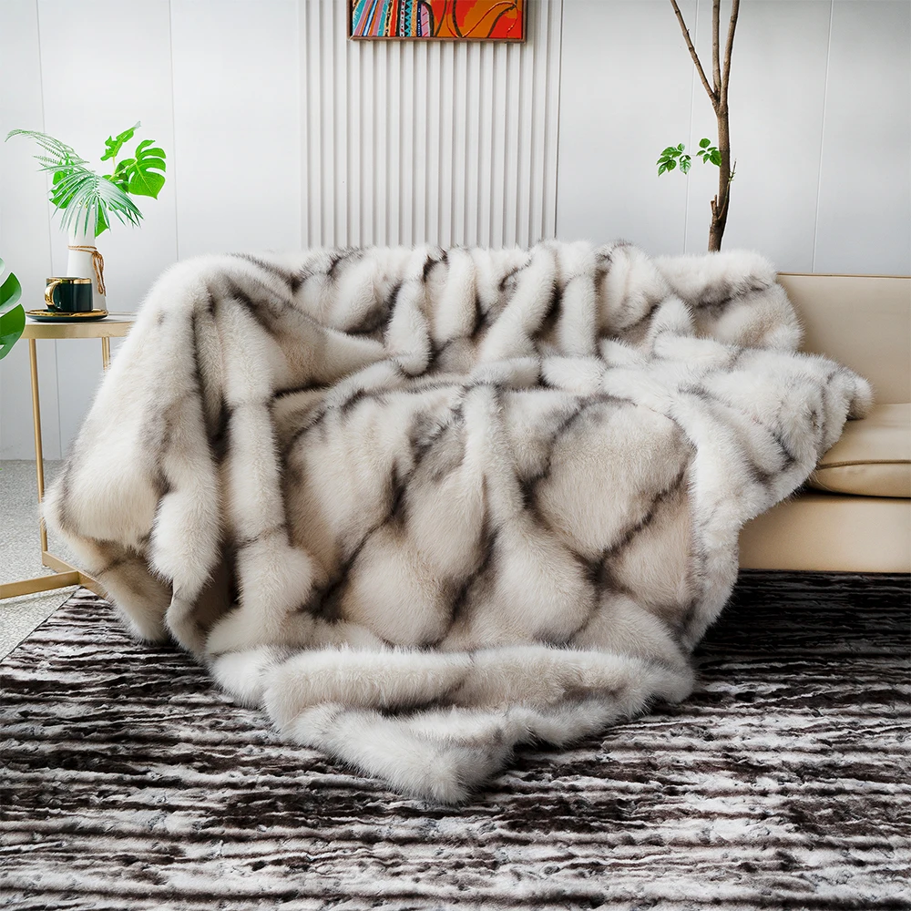 Faux Fur Blanket for Bed Luxury Decor White Blanke Super Soft Fuzzy Faux Fox Fur Blankets Winter Warm Throw Blanket for Sofa