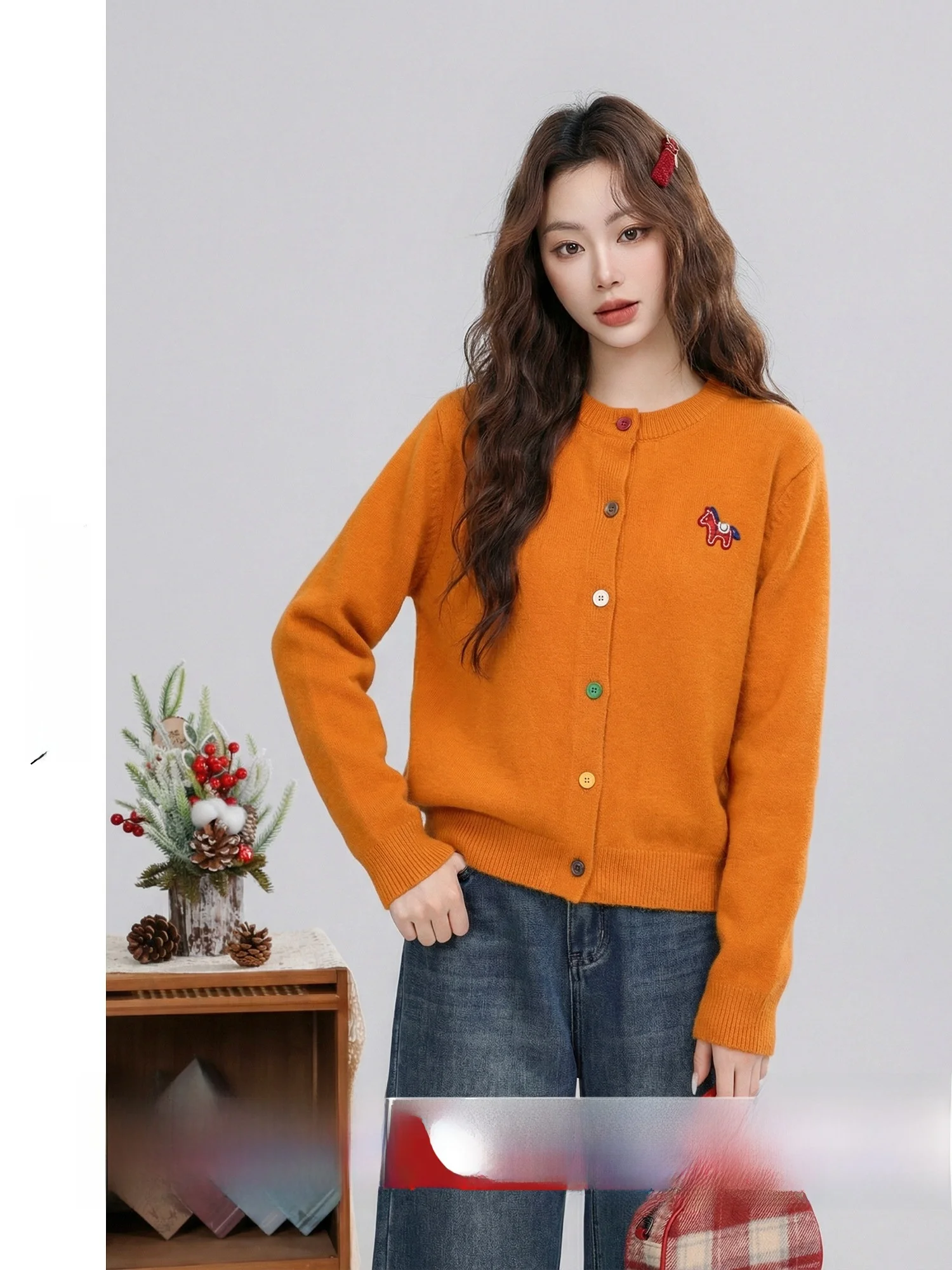 

Retro Style Embroidered round Neck Sweater Coat Women's Spring New Fashion Color Buckle Long Sleeve Polyester Nylon Blend