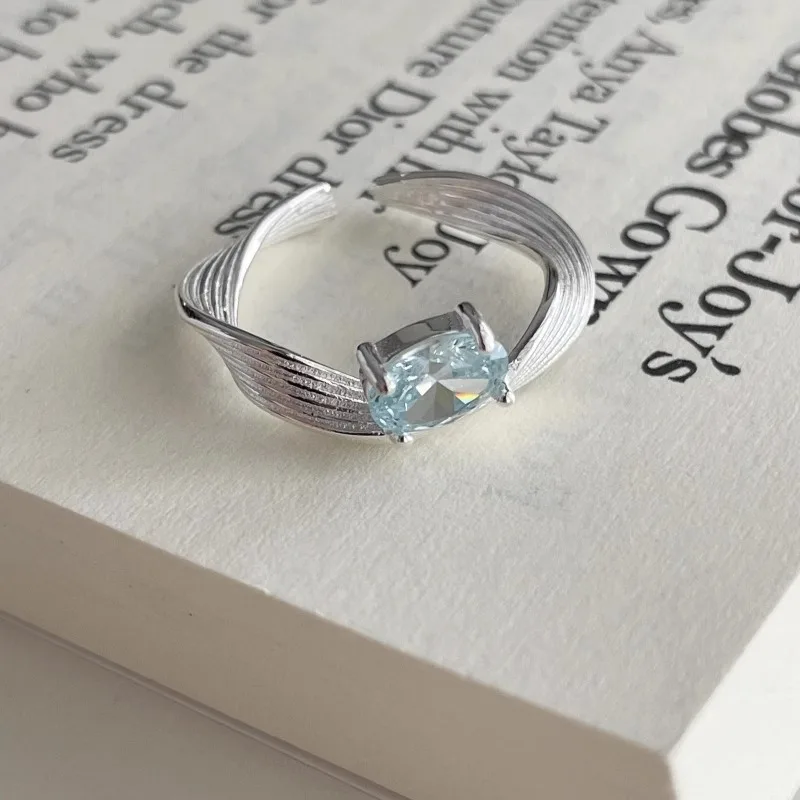 Simple and Personality Sterling Silver Adjustable Oval Blue Crystal Geometric Wave Ring for Women Korean Designer Jewelry Gifts