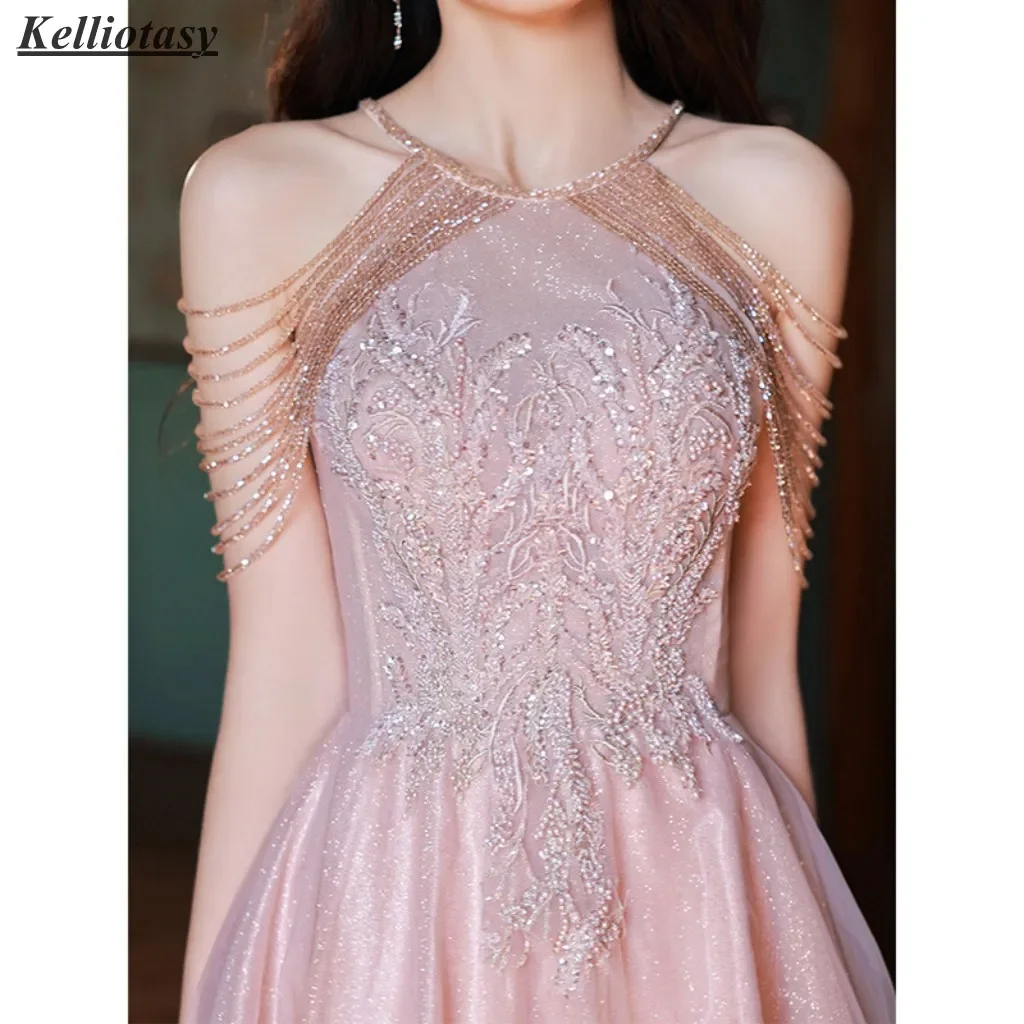 

Customized Halter Pink Aline Prom Dress For Girls Lace Appliqued Beadings Luxury Celebrity Party Prom Dresses 2025