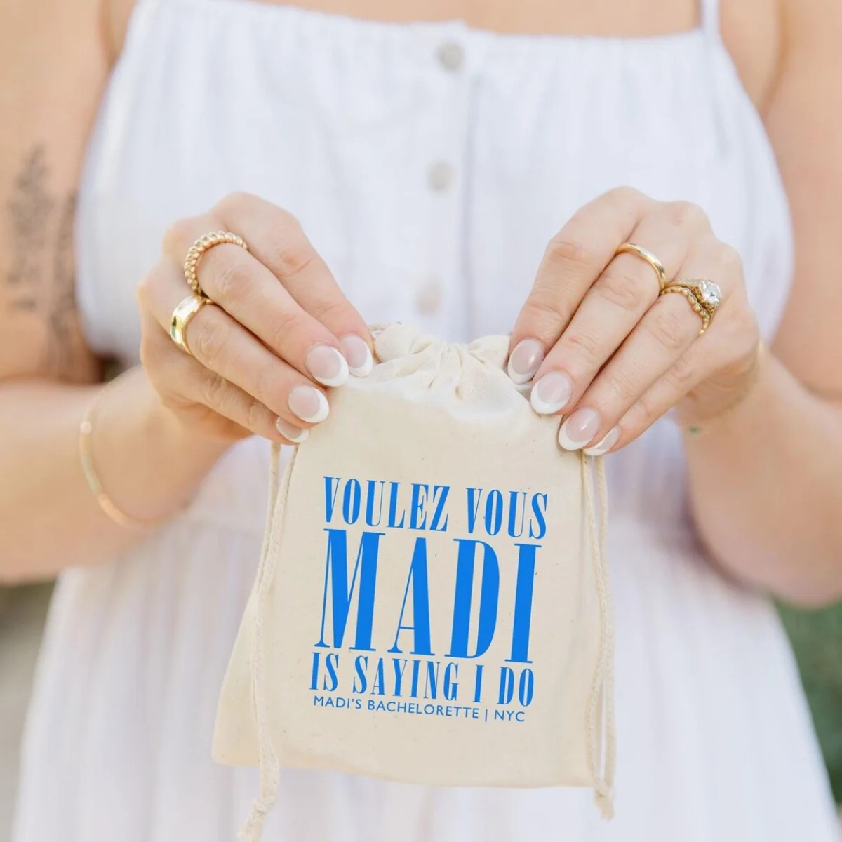 25 piezas Mamma Mia Bachelorette - Bienvenido de boda - Bolsas de despedida de soltera - Favores de la boda - Bolsas de kit de resaca - Groovy Bachelorette -