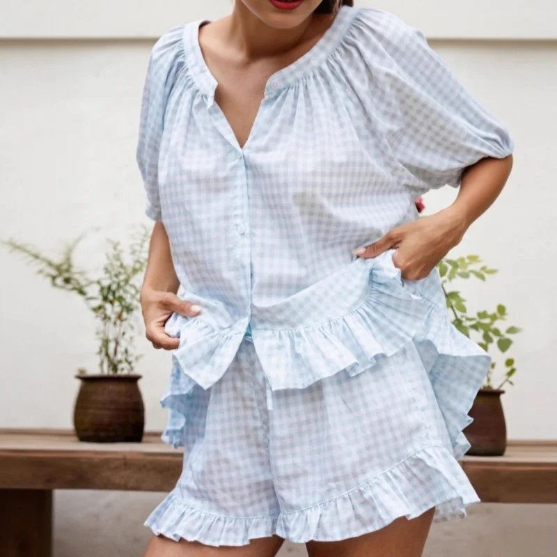 

Женский пижамный комплект с рюшами, 2 шт., летние элегантные шорты с сетчатым принтом и пуговицами, с короткими рукавами и эластичной резинкой на талии, удобная мягкая одежда для отдыха