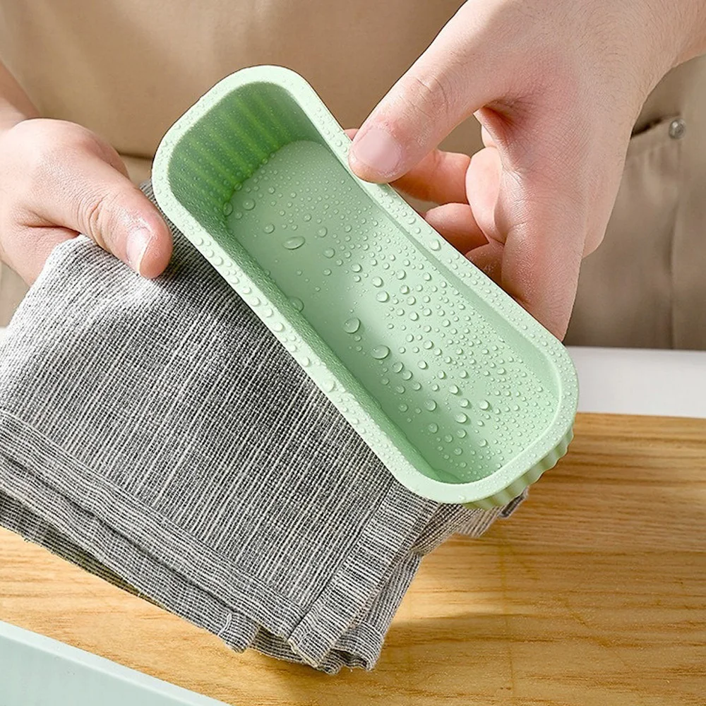 Mini Silicone Rectangular Baking Mold 5