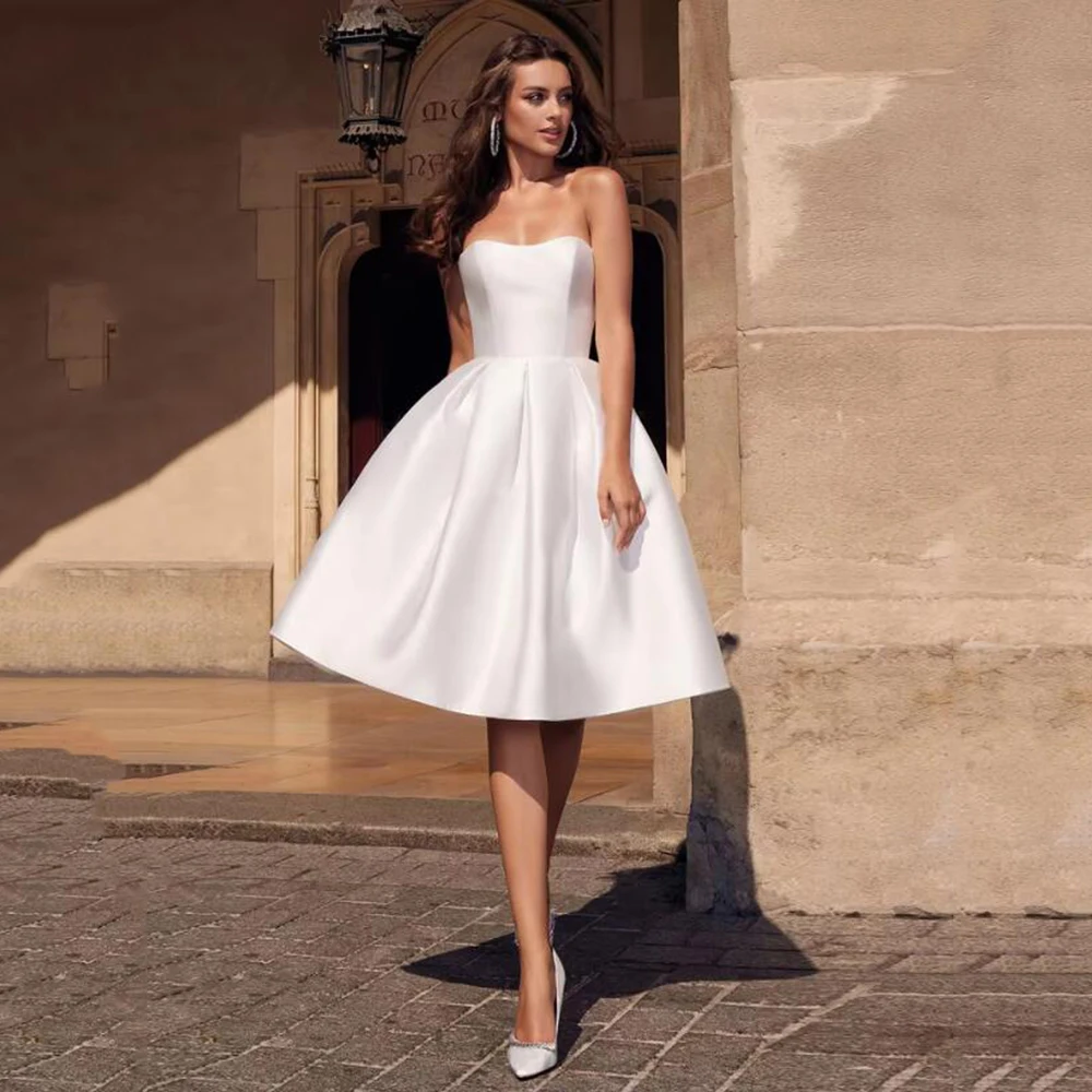 

Pretty Women Prom Dresses Sweetheart Above Knee Length Sleeves White Champagne Simple High-end Female Banquet Mini Ball Gowns