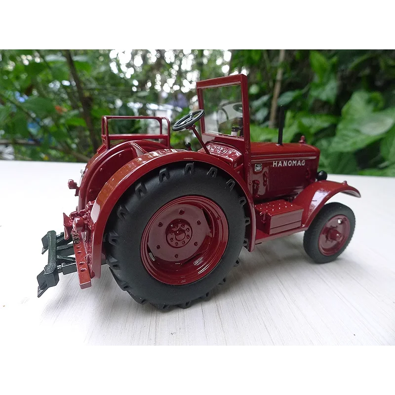 SCHUCO 1:32 Scale Hanomag R40 Limited Edition Resin Tractor Model Collectible Toy Gift Souvenir Display Ornament