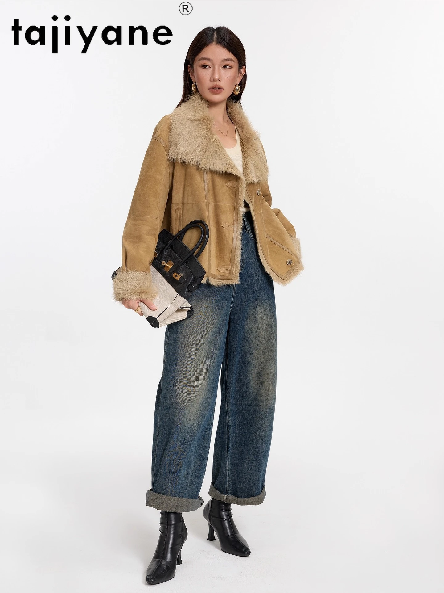 เสื้อโค้ทขนแกะแท้จากทัสคานี แบรนด์ TAJIYANE พร้อมขนแกะติดตัว เสื้อโค้ทขนสัตว์แท้สุดชิค เสื้อคลุมคุณภาพพรีเมียม เสื้อผ้าฤดูหนาวปี 2025 สำหรับผู้หญิง