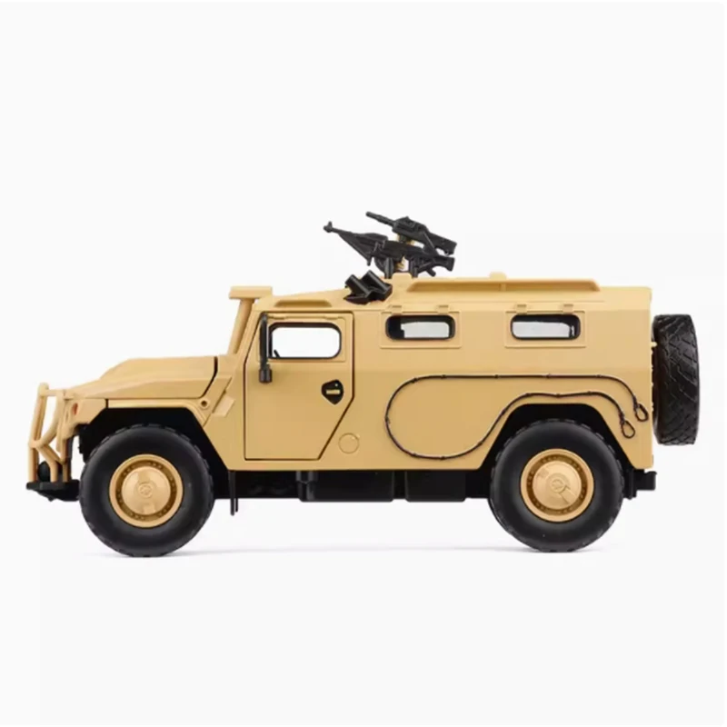 1:32 Scale Explosion-Proof Armored Vehicle Transport Vehicle Military Model Toy Car Classic Collection Gift Souvenirs Decoration