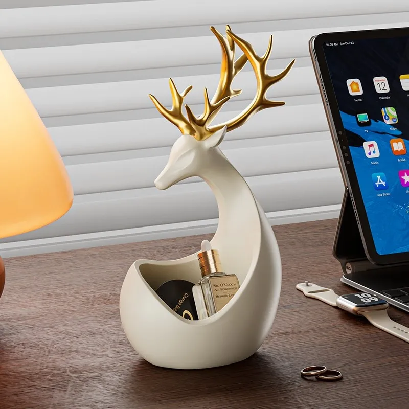 

Creative entrance deer key storage ornament, entrance living room desktop decoration, shoe cabinet storage rack, moving and hous