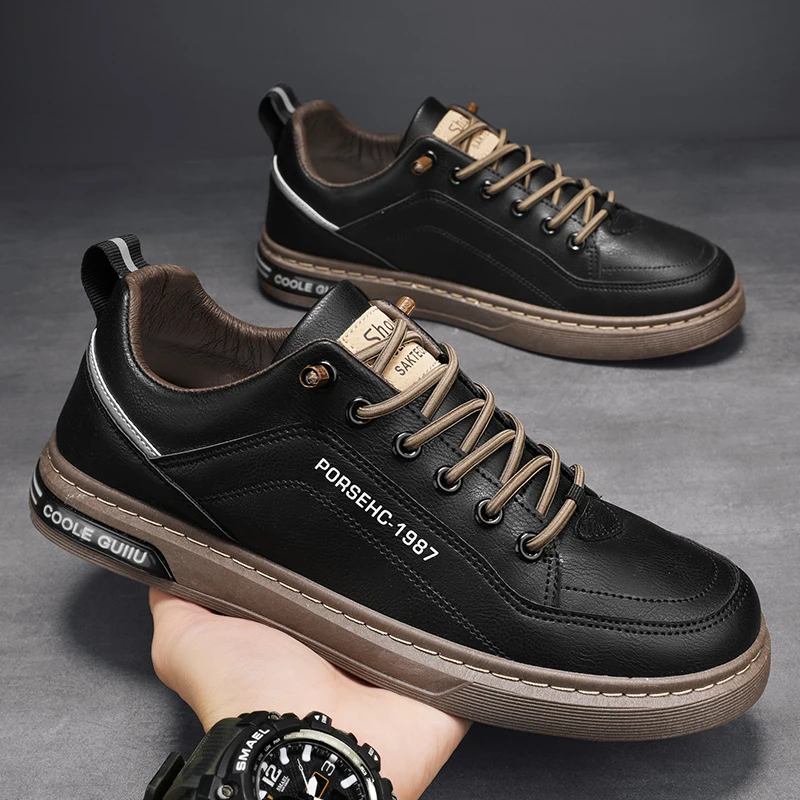 Men's Slip on Casual Shoes Four Seasons New Breathable Lightweight Soft-sole Outdoor Flat Walking Shoes Student White Board Shoe