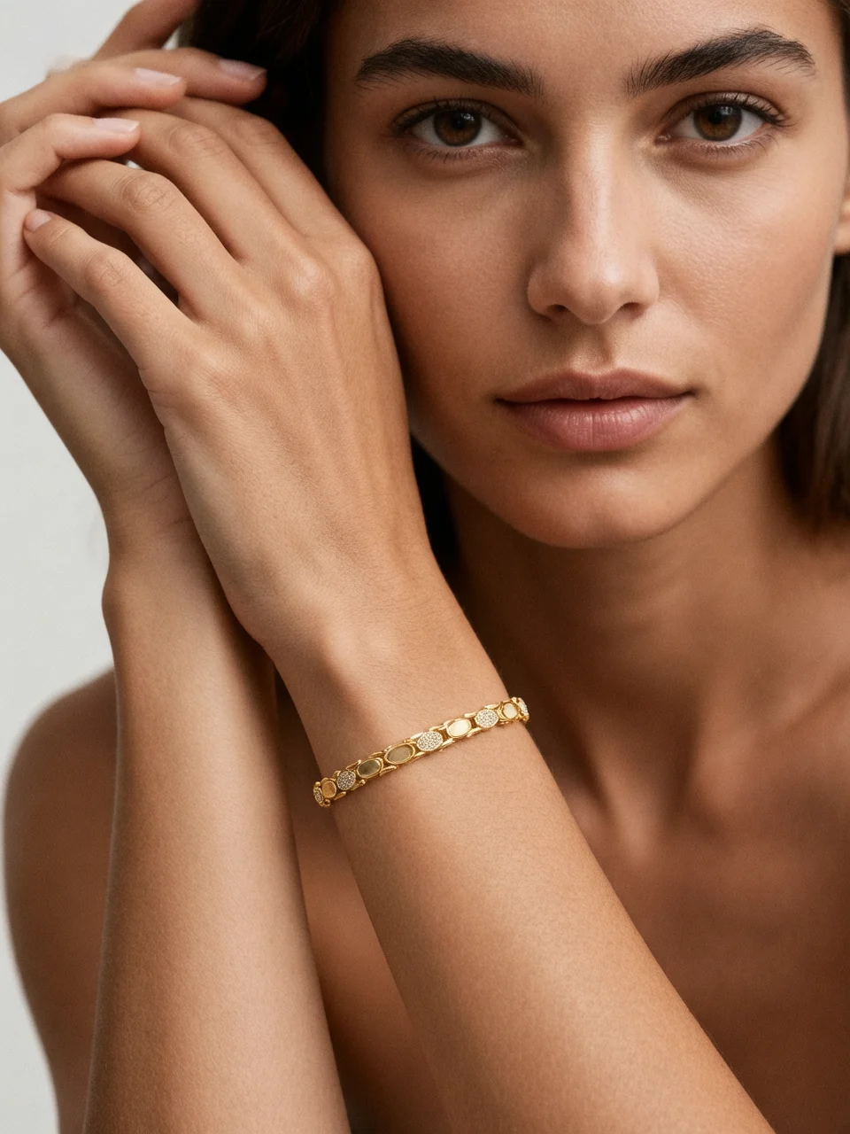 Nidin Neuerscheinung Iced Out Strass Cuban Link Armbänder Hip Hop Bling Kristall Handgelenkschmuck für Frauen Männer Tägliche Party Geschenke – Detail 7