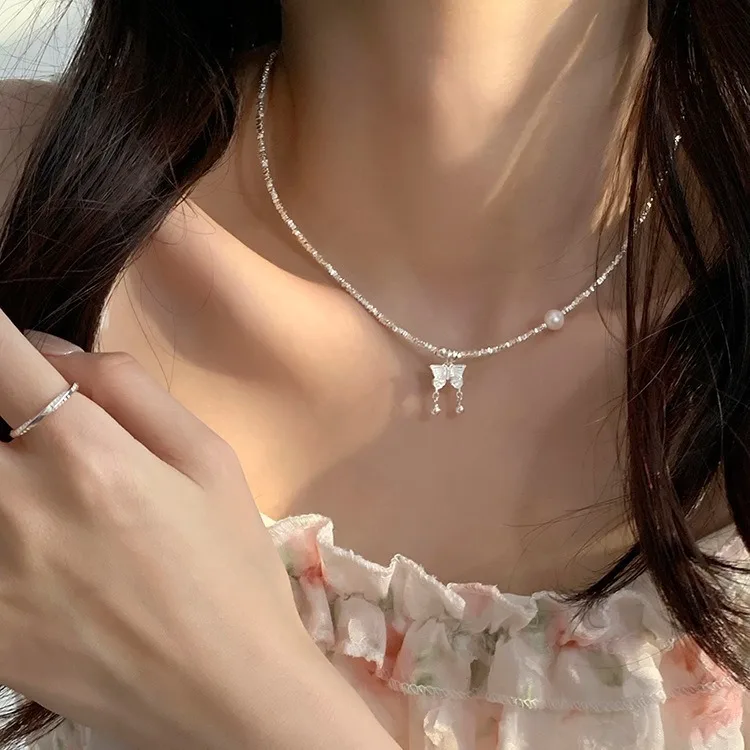

Pearl Broken Silver Butterfly Necklace Women's Temperament Elegant Exquisite Fashion Versatile Collarbone Chain