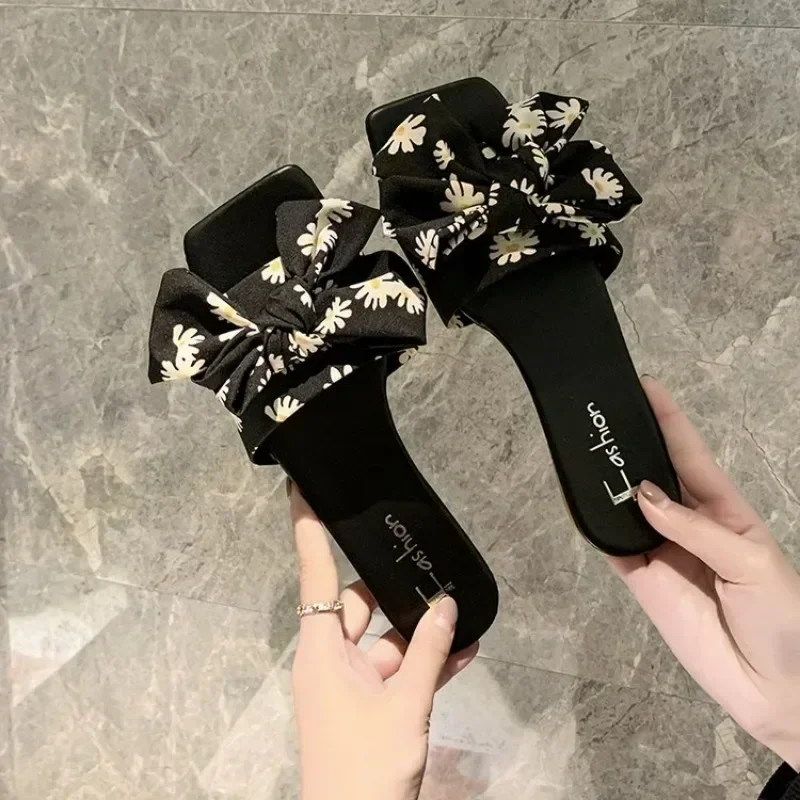 2024Shoes Flower Bow Ladies Sweet Girls Fashion Square Toe Slippers Summer Large Size Women's Casual Sandals