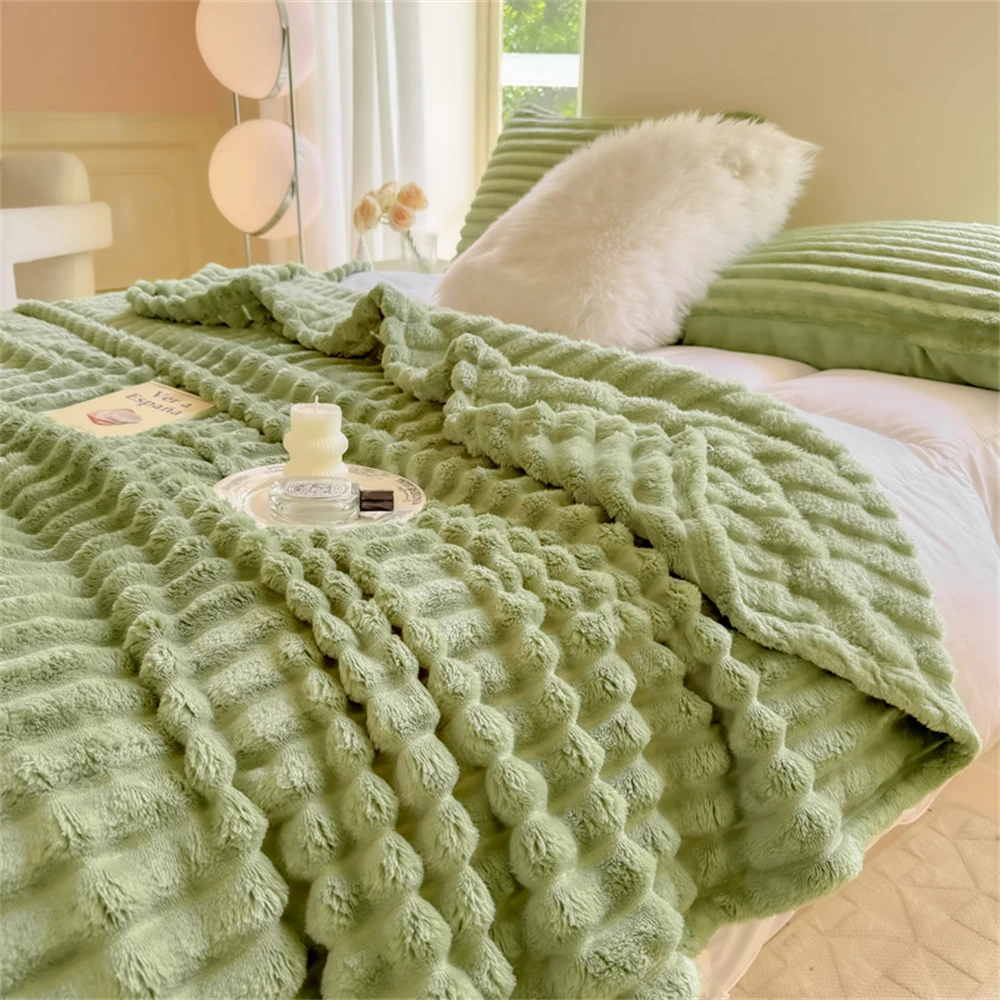 1PC Double-Sided Bed Cover Soft Blanket Autumn Winter Thicken Sofa Quilt Air Conditioning Blanket Decor Suitable for All Seasons