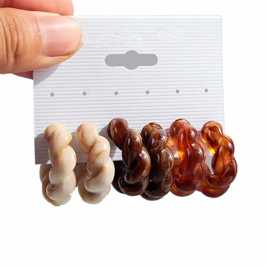 FishSheep Trendy Acrylic Chunky Twist C Shape Hoop Earring for Women korean Geometric Resin Circle Hoops Earrings Jewelry Gifts