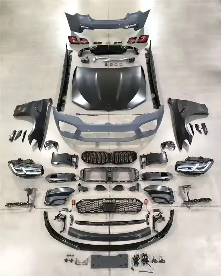 Akcesoria samochodowe SJC do serii 5 F10 F18 Body Kits 2011-2017 Upgrade M5 G30 Style Grille Diffuser Rear Bumper Headlight
