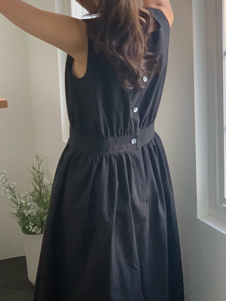 Vestido Versátil Sem Mangas Estilo Coreano Chic de Verão com Botão Traseiro Único, Cintura Alta, Saia Midi em A, Decote Redon...