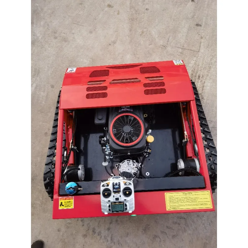 Slope-Adaptive Tracked Grass Cutter, 550mm Working Width, Remote Operation, Customizable for Highway Embankment Grass Clearing