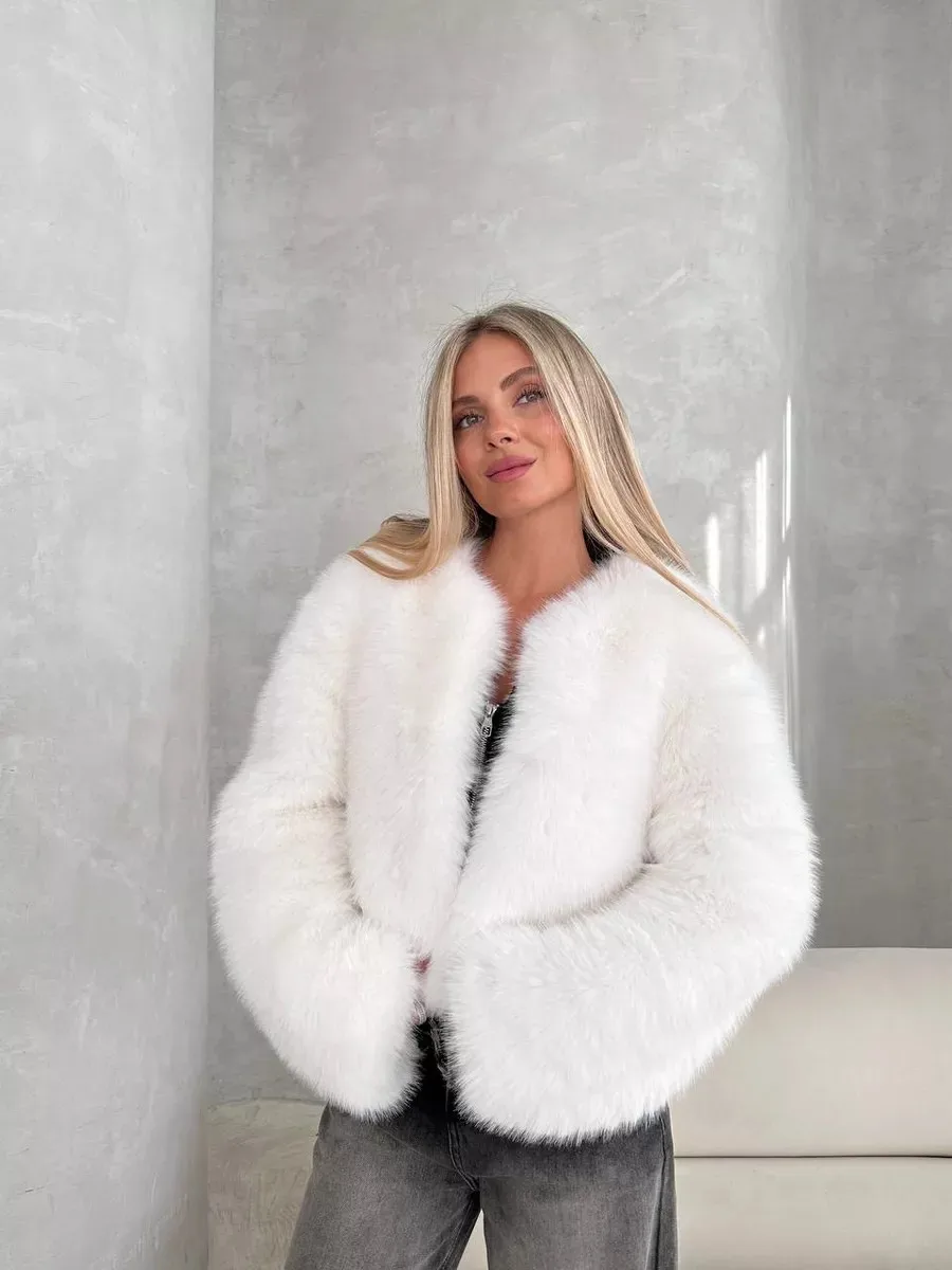 Women Faux Fur Coats Solid Short Jackets Long Sleeve Round Neck Open Stitch Thick Straight Fit Elegant Casual 2026 Autumn Winter