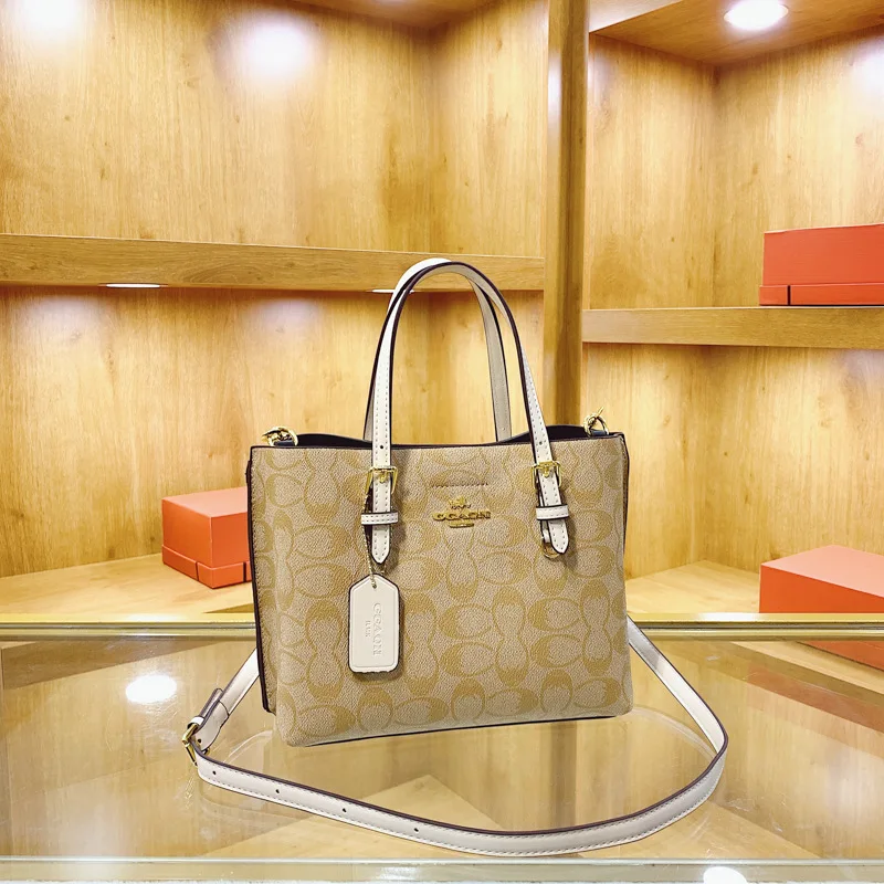 New Trendy Tote Bag - Versatile Style Handbag for Carrying on the Go or Worn on the Shoulder - Versatile Design image 6