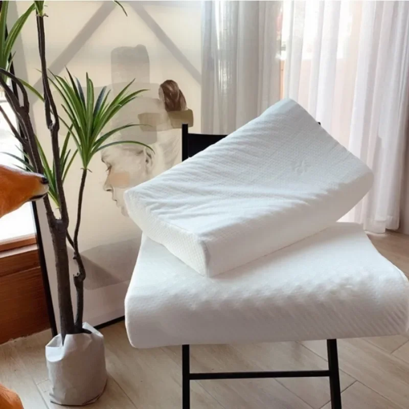 

2024 New Thai Natural Latex Pillow Natural Rubber Pillow Core Cervical Spine Protection Sleep Single Massage Curve