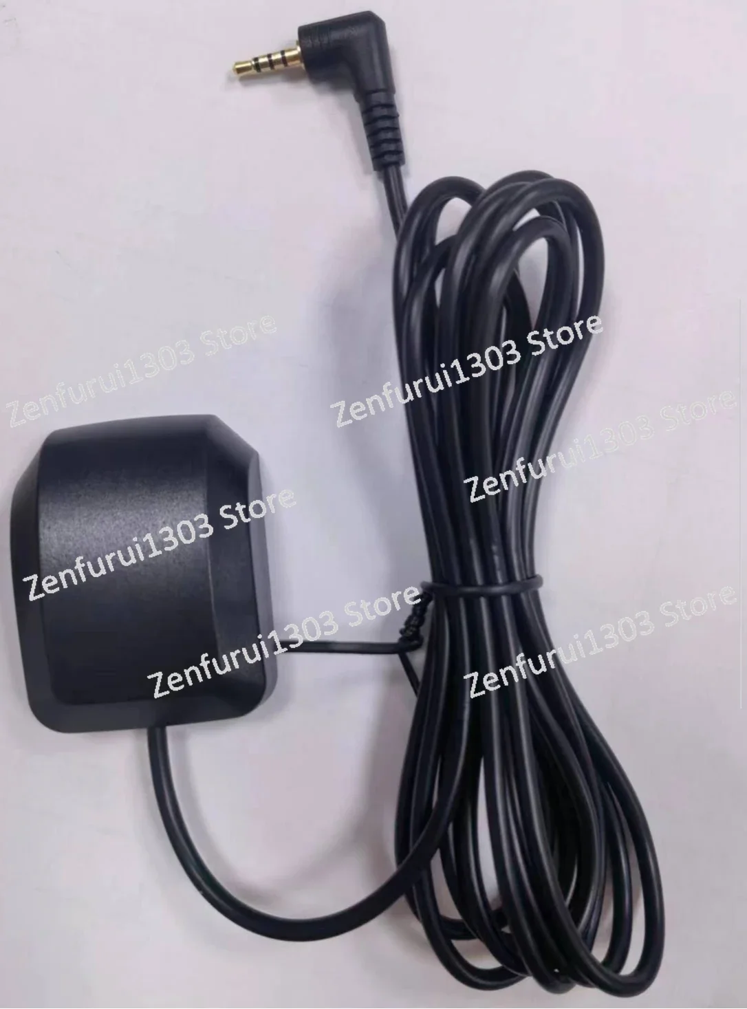 HT303C 2.5mm headphone head U7020 Control tracking GPS Module with Antenna positioning high sensitivity TCXO refreshing position