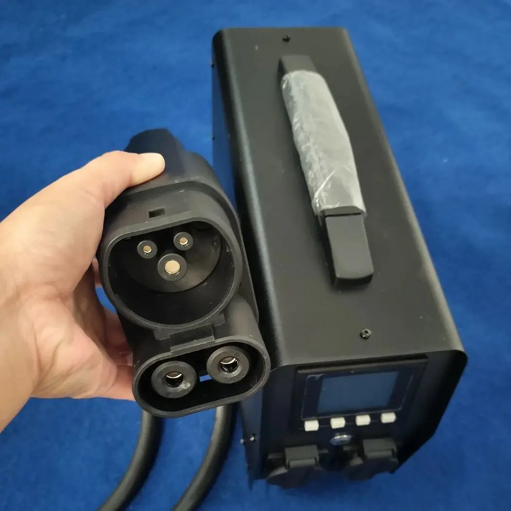 

For Tesla new energy vehicle discharge gun European standard TYPE-2 plug external discharge outdoor discharge device 5KW 220V