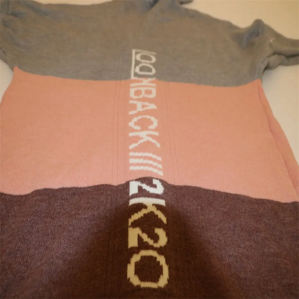 ニットカーディガンフード付きロングセーターカラーマッチングヨーロッパとアメリカのスタイルの女性のファッショントップ