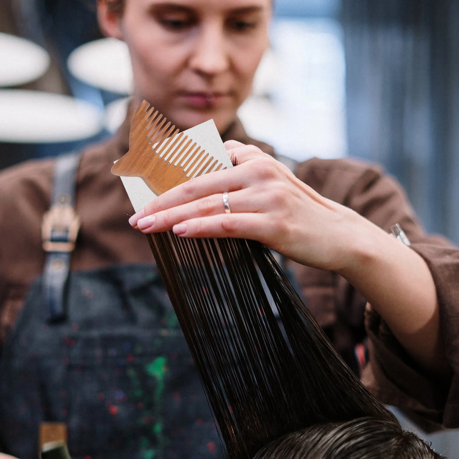 

Расческа из сандалового дерева, антистатическая деревянная расческа, гладкое закрытие зубов, массажный парикмахерский инструмент, снимает головную боль для ежедневного использования