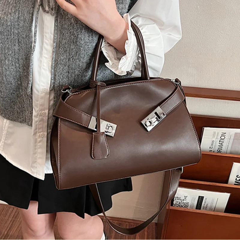 Silver Metal Design Women's Handbag New Niche Brand Design Tote Bag Luxury Fashion Retro Large Capacity Shoulder Crossbody Bag