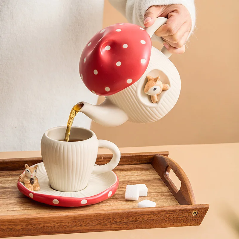 Cute Teapot Red Mushroom Ceramic Afternoon Tea Set Coffee Cup Saucer Creative European Cartoon Flower Teapot