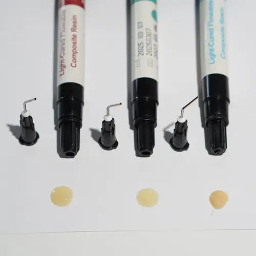 Imagen 2 del producto 5 uds/Kit de resina Dental fluida A1 A2 A3 A3.5 B1 resina fluida resistente a la luz Material de relleno Dental de resina compuesta 2,5g