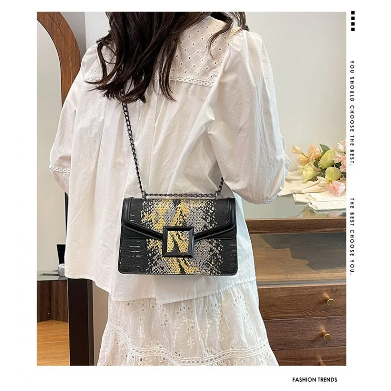 

Luxury Women's Shoulder Bag Crafted From Fine Leather Featuring Elegant Vintage Lightweight Soft Daily Refined Look​