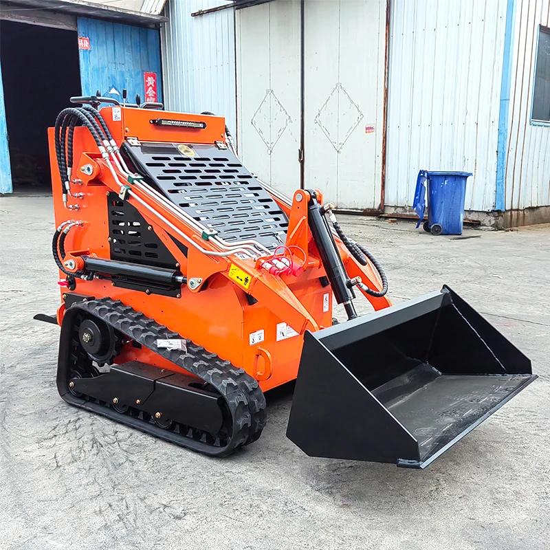 تسليم سريع جرافة انزلاقية صغيرة مع مرفق محرك المسار الزاحف تتحرك محمل صغير جودة عالية جرافة انزلاقية التوجيه