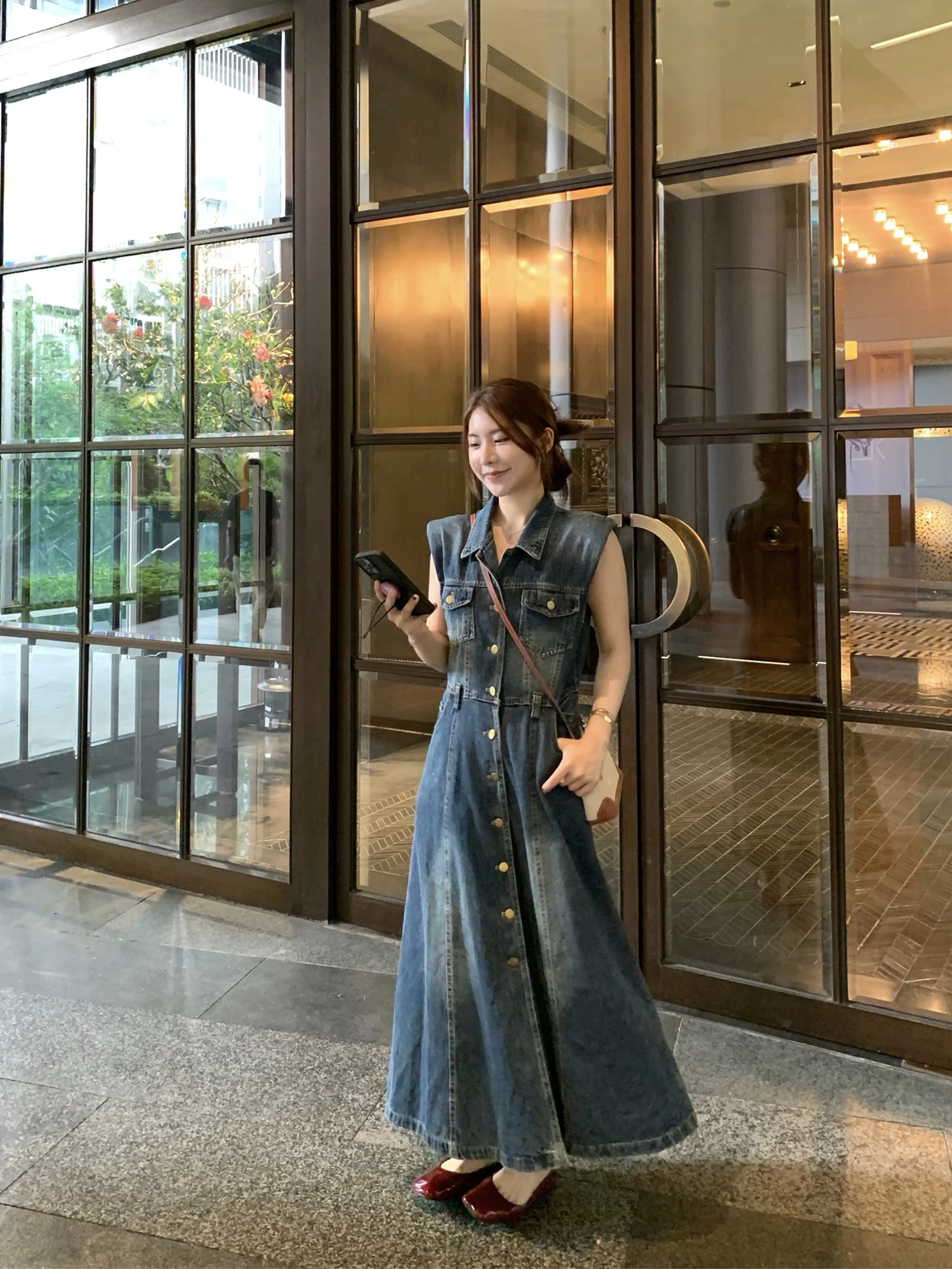 

Iceybella Summer Vintage Slim Fit Hong Kong Style Long Skirt Dress Women's Sleeveless A-Line Denim Dress Cleanfit Cotton 100%