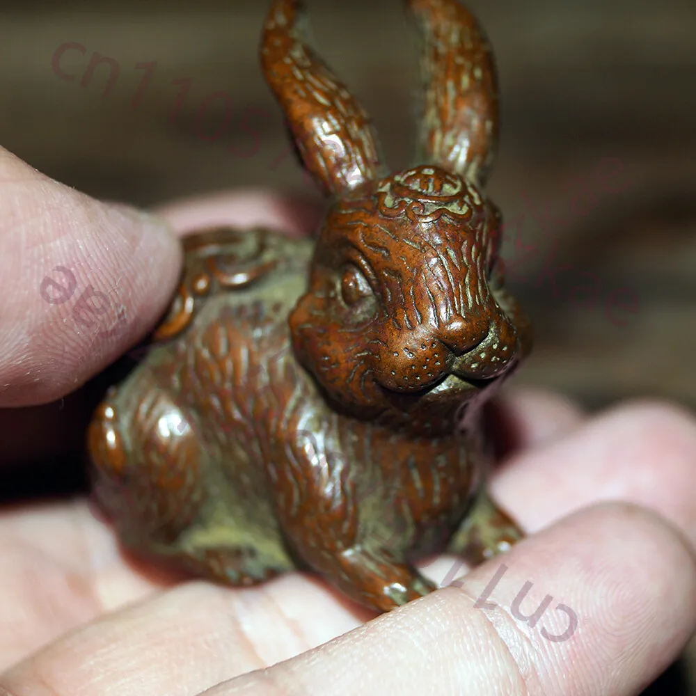 

Solid copper rabbit paper weight copper tea play tea table ornaments