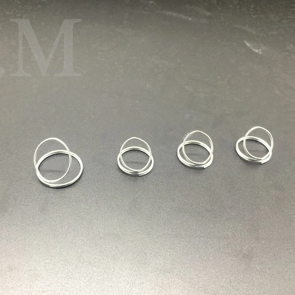 

8Pcs Finger Guitar Pick Set Ultra Thin Comfortable Fit for String Instruments Nail Protection Metal Plectrum for Music Lovers