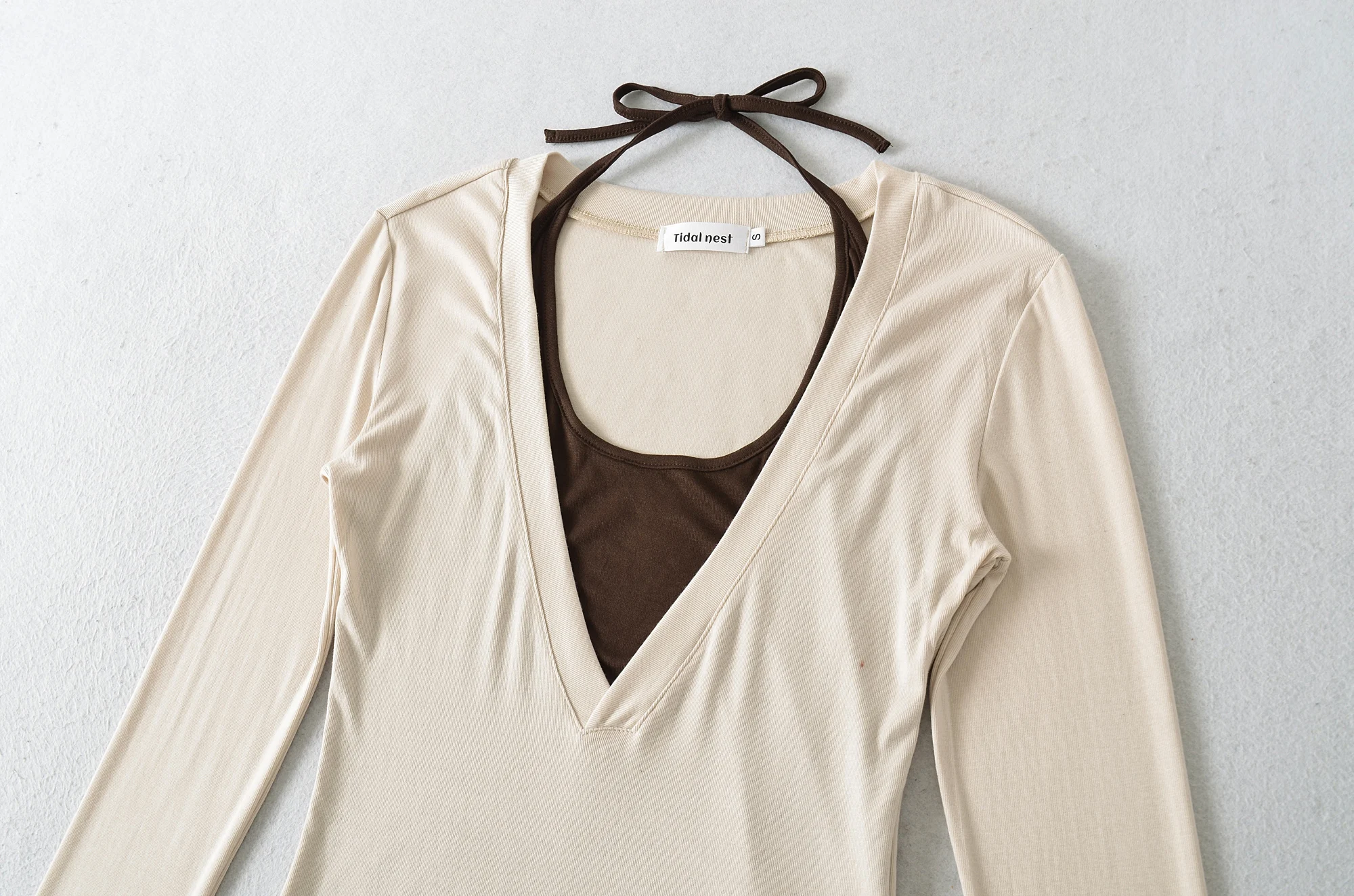 4 ألوان 2025 الخريف التعادل القوس الرسن التباين اللون كاذبة 2 قطع طويلة الأكمام تي شيرت عادية المحملة البلوز المحاصيل الأعلى